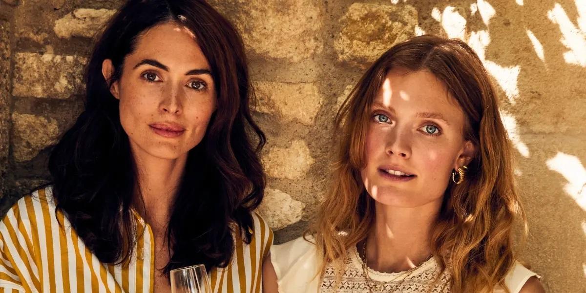 マギー・フレールジャン・テタンジェ氏とコンスタンス・ヤブロンスキ氏