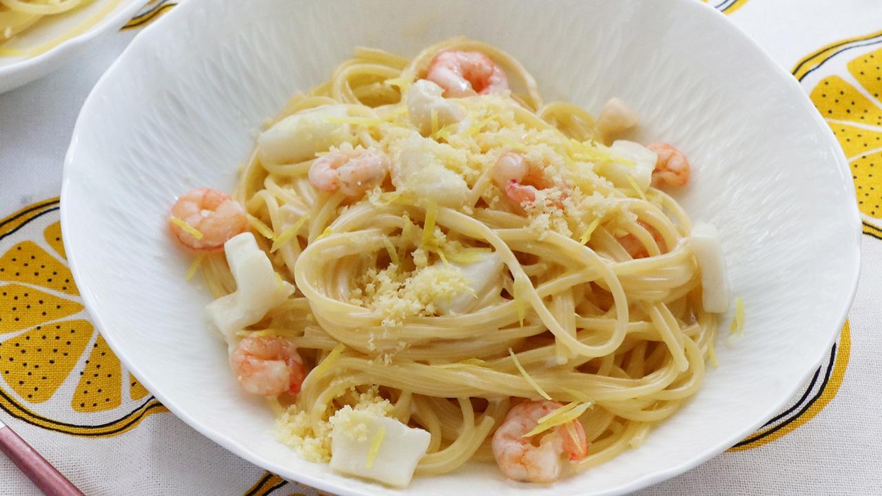 シーフードミックスのレモンクリームパスタ