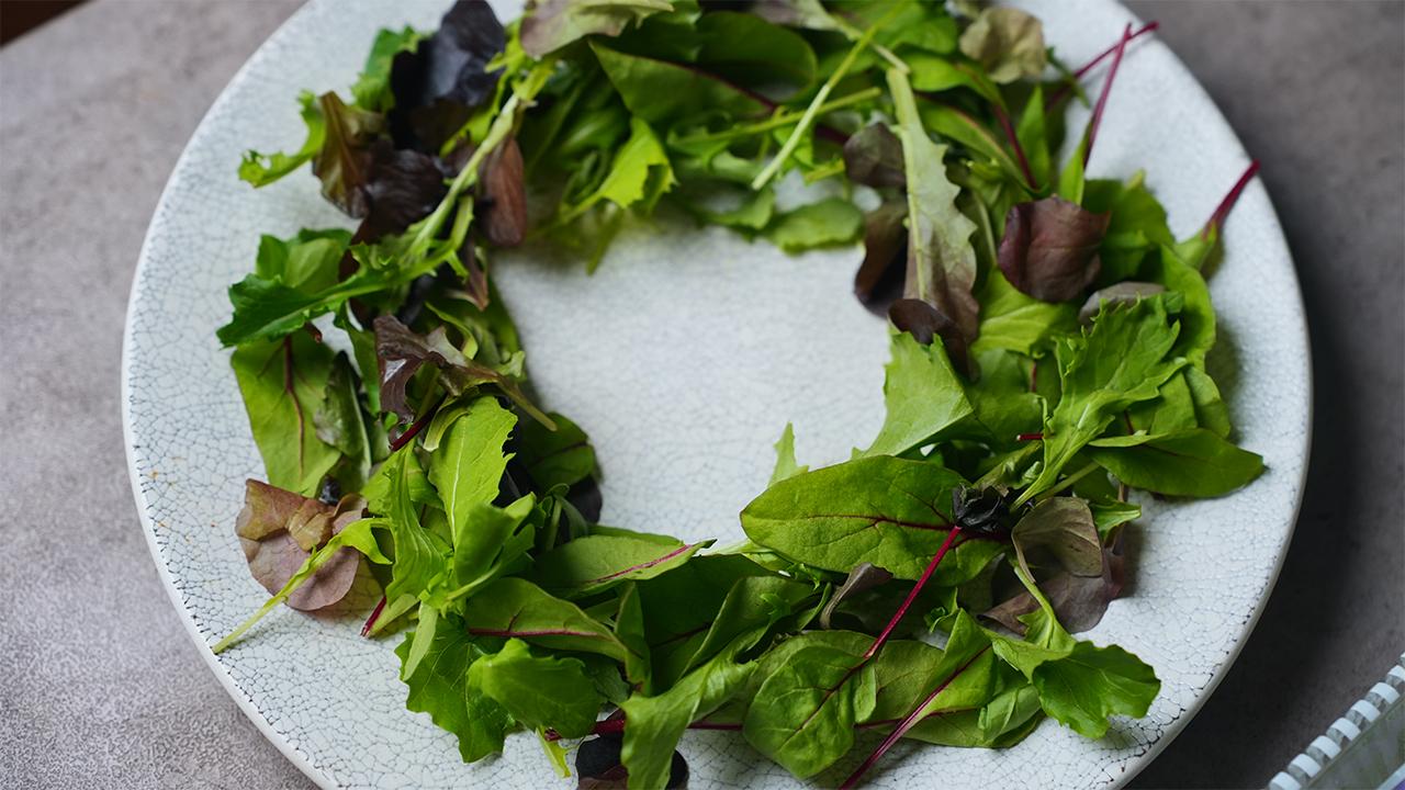 エビとホタテの柚子こしょうリースサラダ_工程