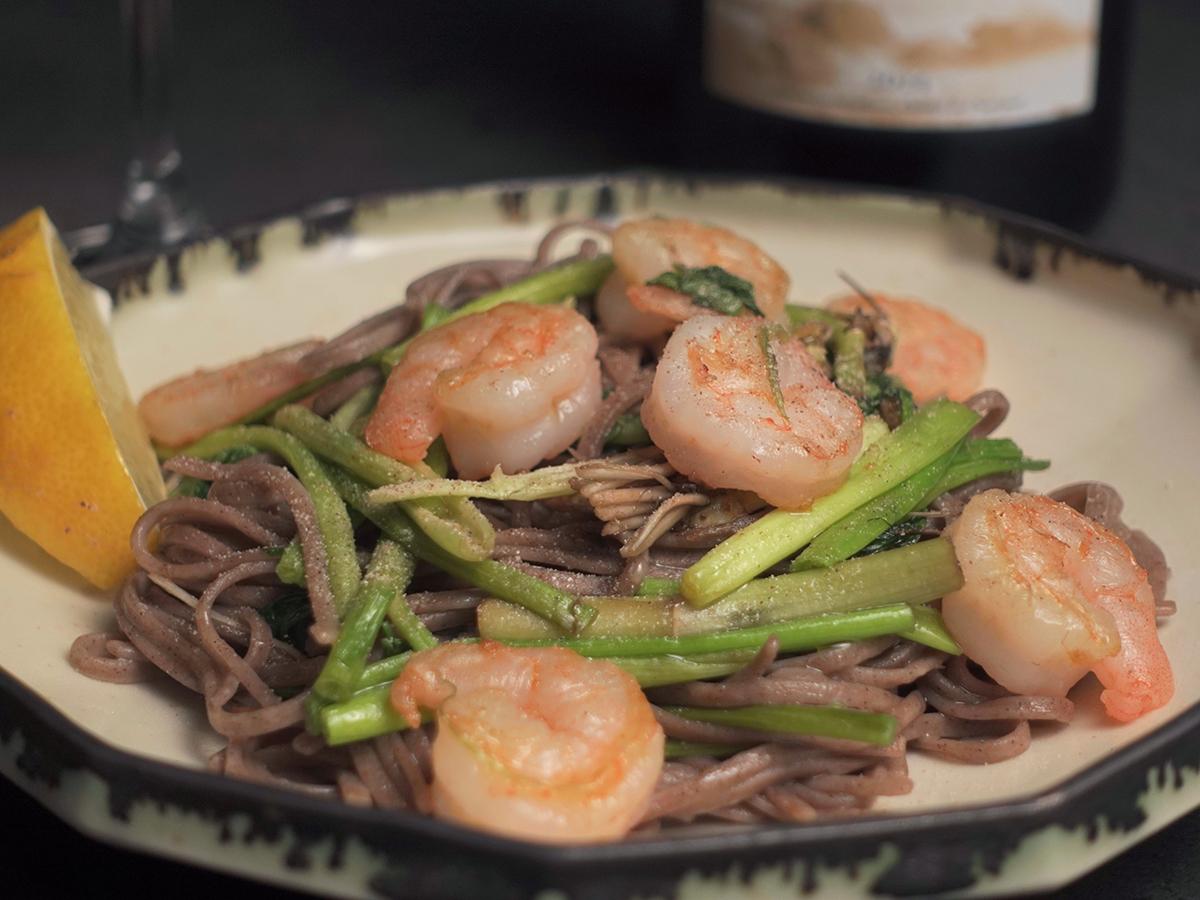 エビとセリの和え蕎麦