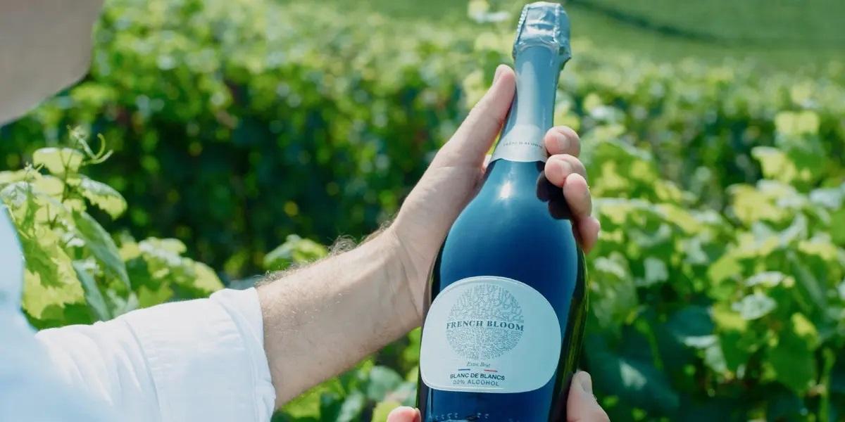 フレンチ・ブルームの畑とエクストラ・ブリュット