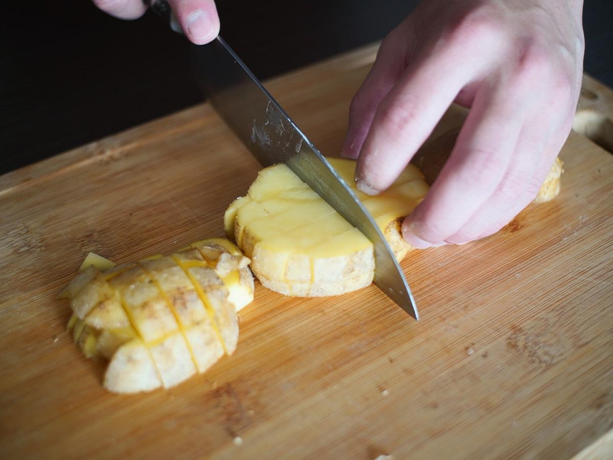 焼き鳥缶のガッツリポテサラ_工程