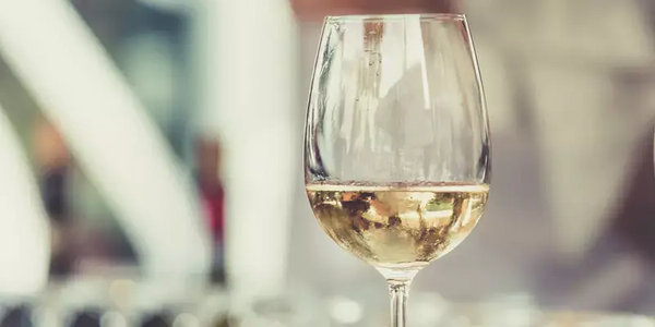 『22年熟成！「アルザスで最も偉大」なリースリング　トリンバック　リースリング・クロ・サンテューヌ　2004年』