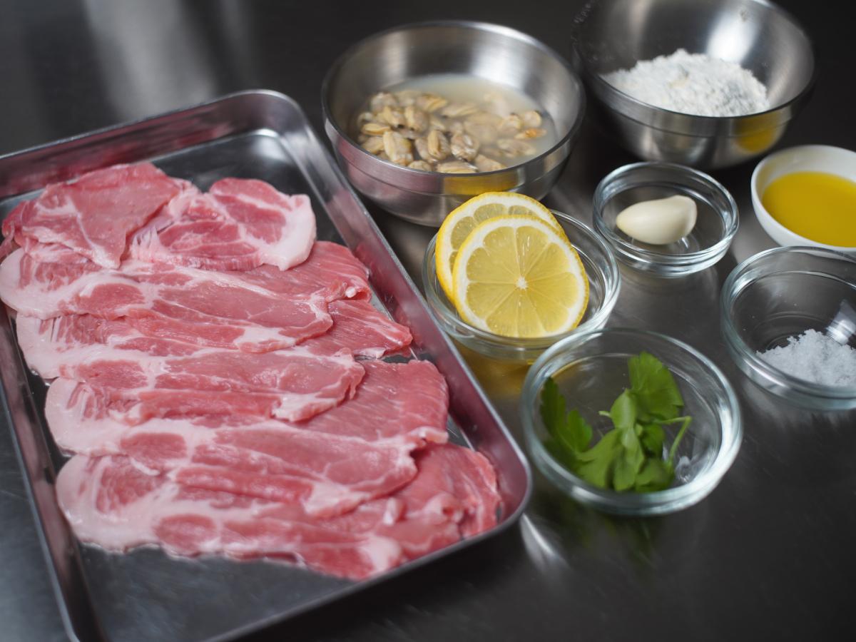 アサリレモンソースで食べる豚肉のソテー_材料