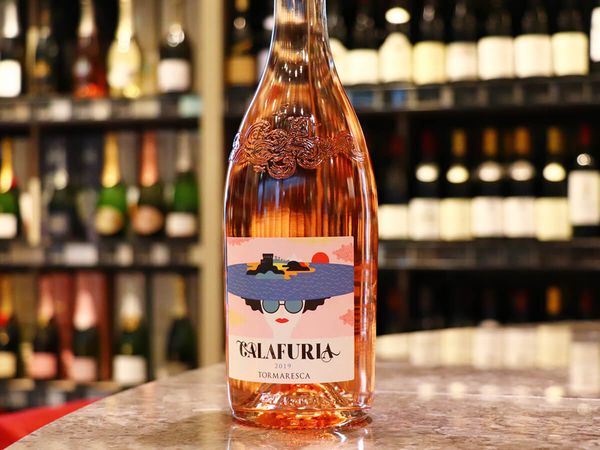 夏の夕暮れはノラ・ジョーンズと「カラフリア」とともに
