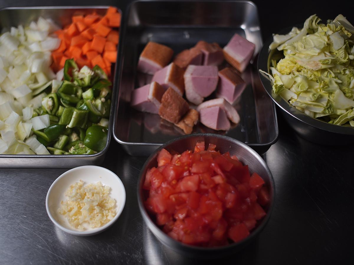 合鴨スモークのスパイス煮込み鍋_工程