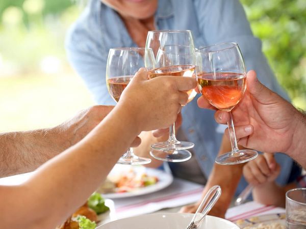 ロゼワインと世界各国の料理のペアリング