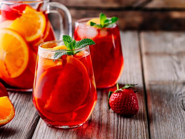 本当は教えたくない！プロのソムリエが教える美味しいサングリアのレシピ