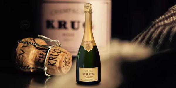 【12月19日（金）～無くなり次第終了】　「帝王」の異名を持つシャンパーニュ　クリュッグ　グランド・キュヴェ　172エディション