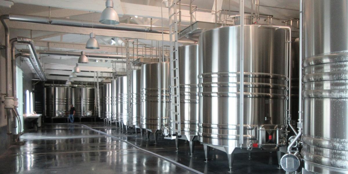 シャトー・グロリアの発酵槽