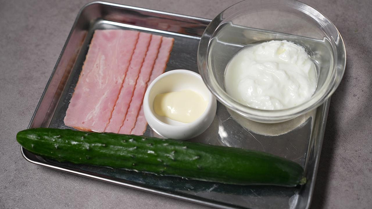 きゅうりのヨーグルトサラダ カリカリベーコン添え_材料