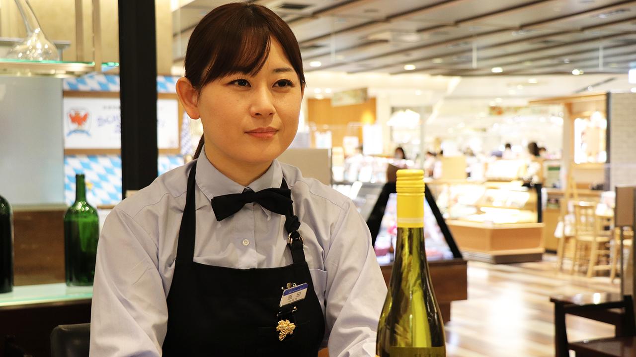 二子玉川東急フードショー店の原田さん