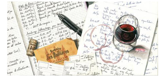 ワイングラスとペンとノートや手紙