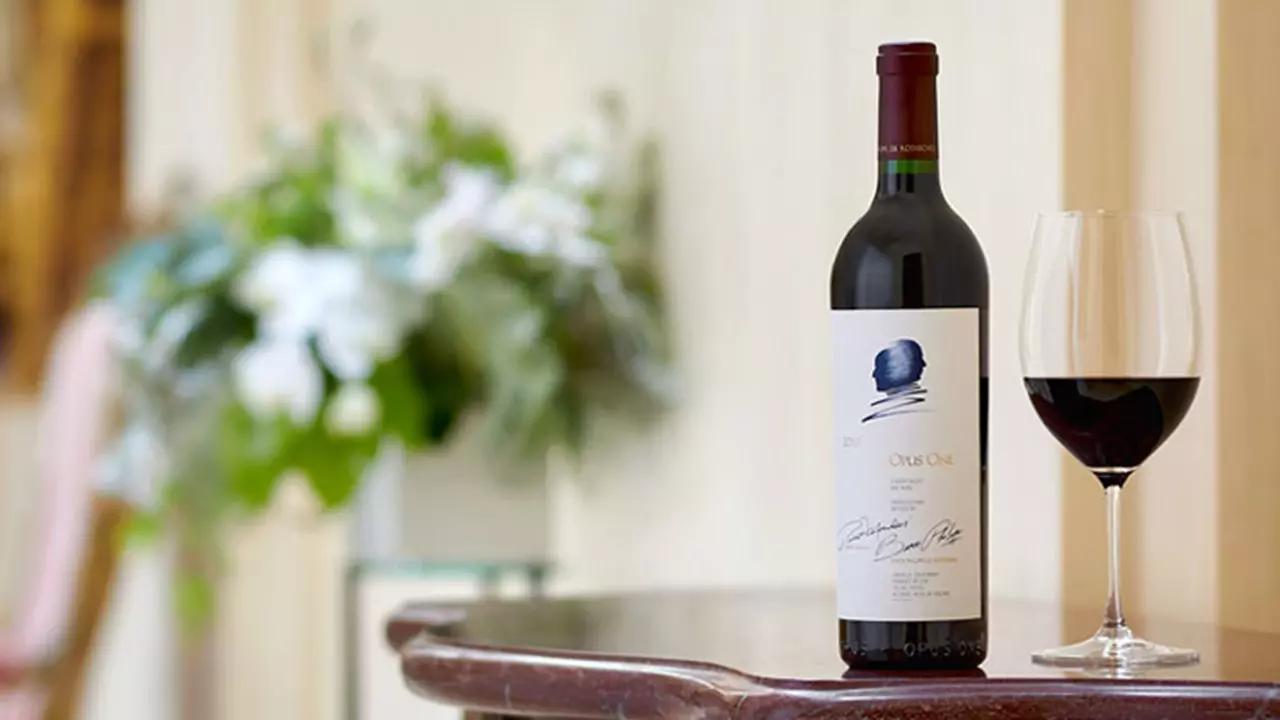 Opus One 2015 オーパスワン 2015 750ml 15% オーパス・ワン（OPUS ONE） Opus One 2015年 750ml 高級木箱入り 税込