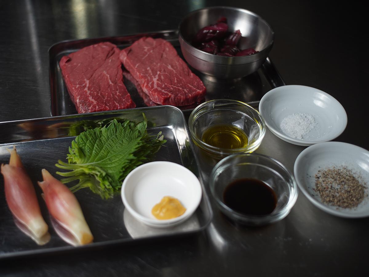 たっぷり薬味のタルタルステーキ_材料