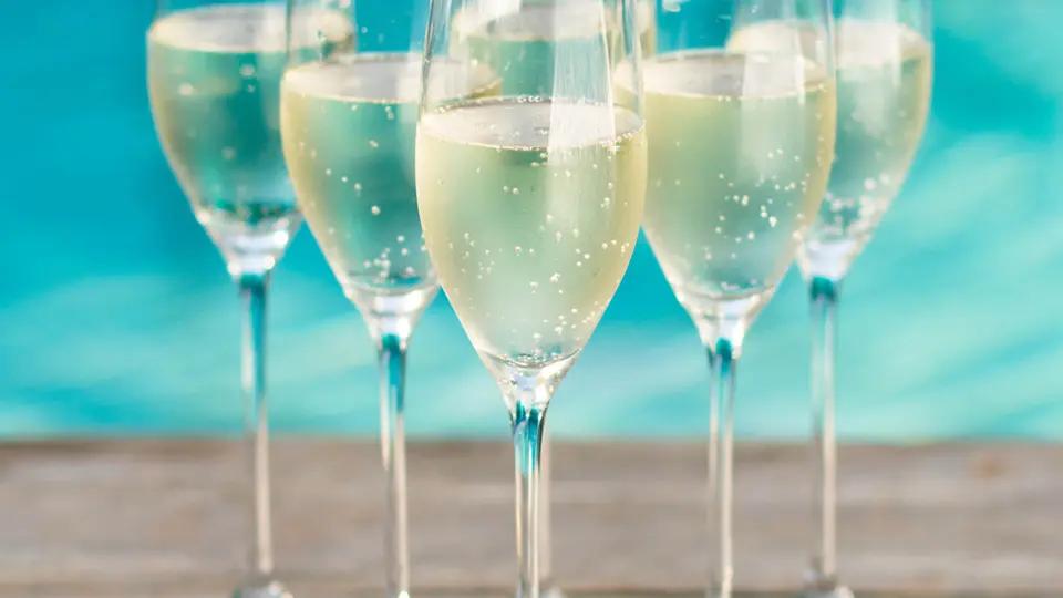 【イベントのご案内 8/24(日)】夏の終わりに、特別な一杯を。ーシャンパーニュの多彩な世界ー　豪華8種類スペシャルテイスティングイベント