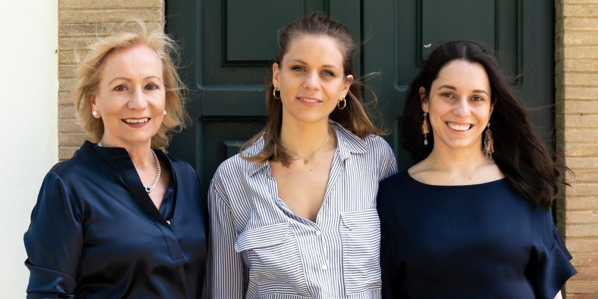 マリリーザ・アレグリーニ氏、カルロッタ氏、カテリーナ氏