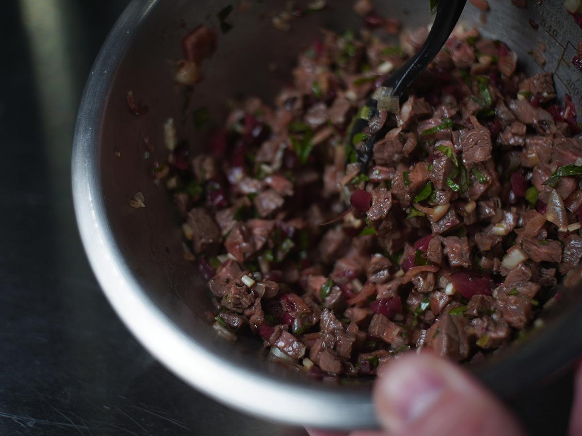 たっぷり薬味のタルタルステーキ_工程