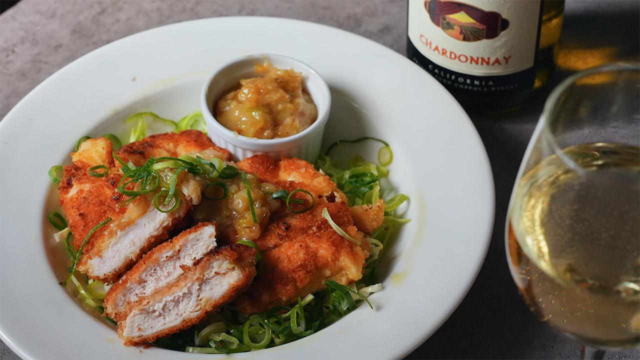 粉チーズ仕立てのねぎ味噌チキンカツ