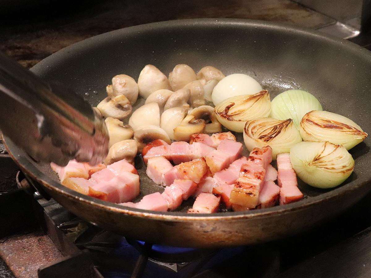 鶏の赤ワイン煮 ブルゴーニュ風_工程