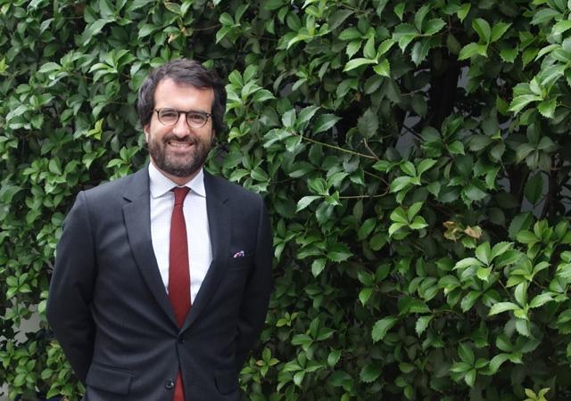 ステファンラボリー氏が話す様子