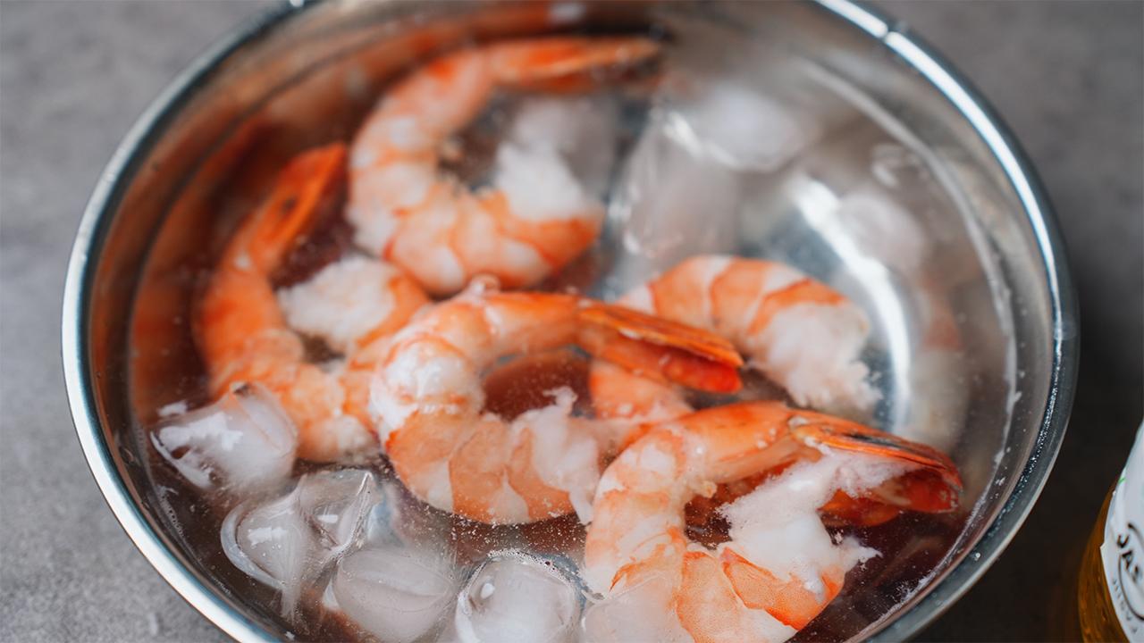 エビとホタテの柚子こしょうリースサラダ_工程