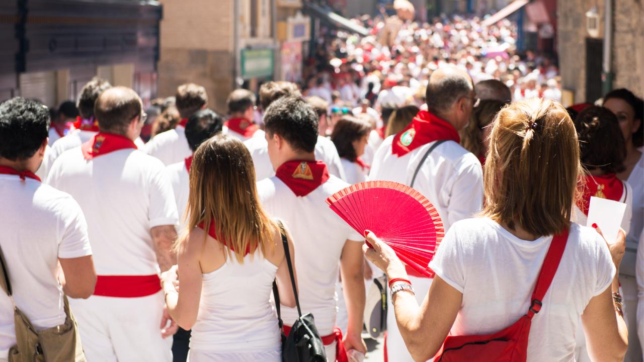 一度は参加してみたい！世界のワイン祭り