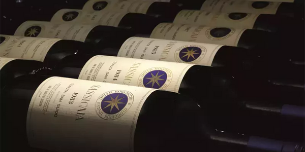 イタリアワインの至宝 『サッシカイア』 垂直テイスティング